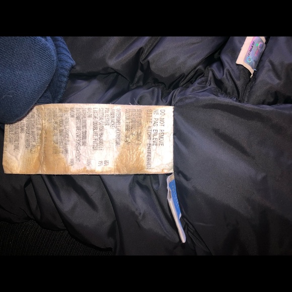 Black Women’s Medium Authentic Canada Goose Jacket - Picture 8 of 8